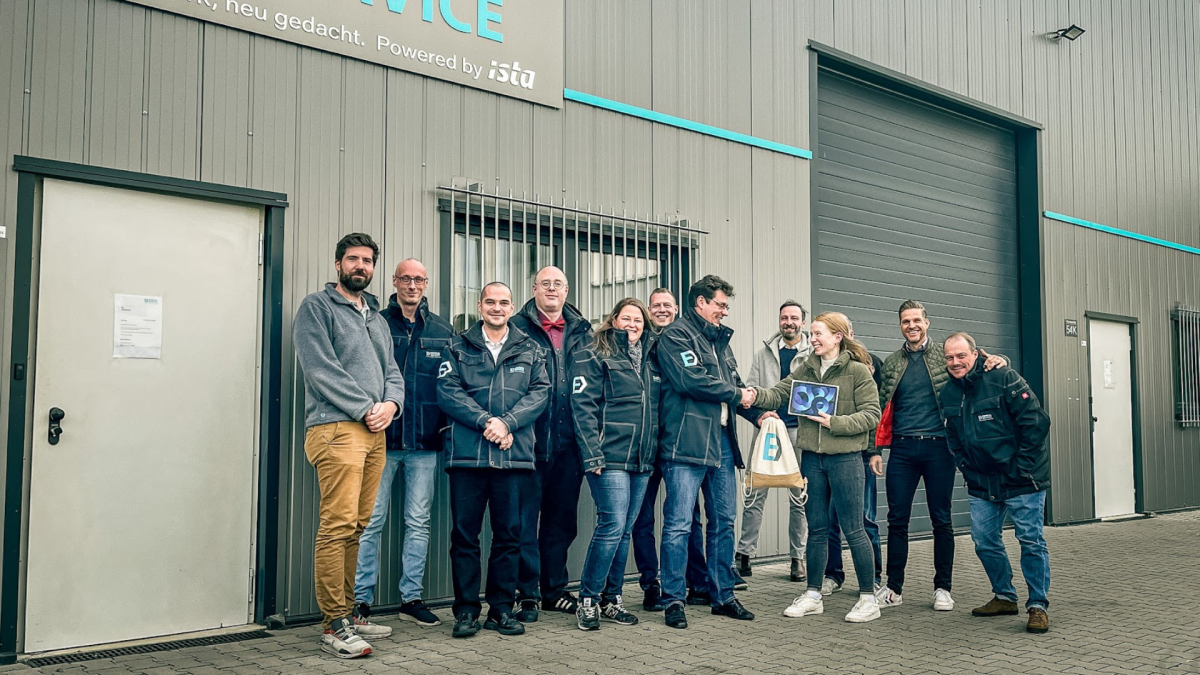 Glückliche Feedbackkarten Gewinnerin in Hannover